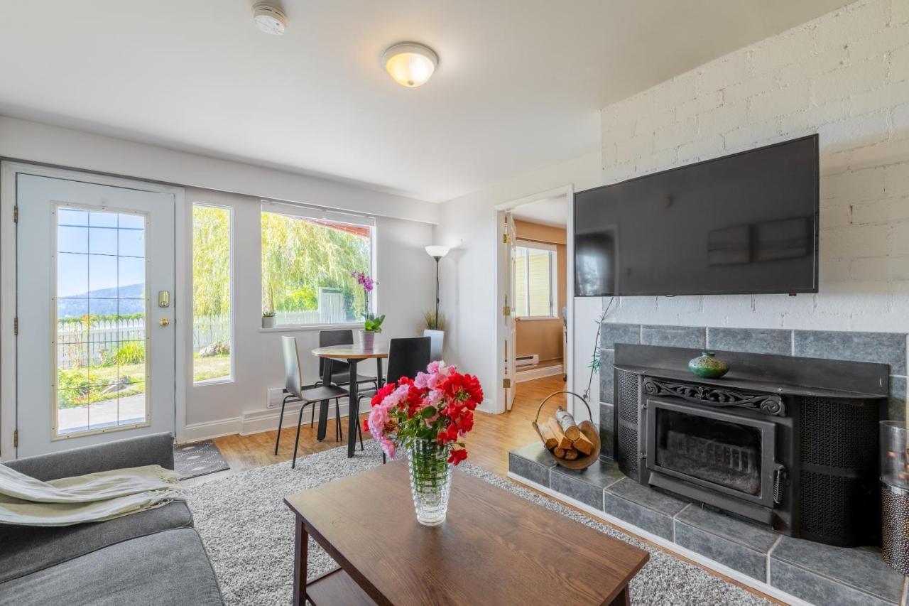 Two Bedroom With Amazing Ocean View North Vancouver Exteriér fotografie